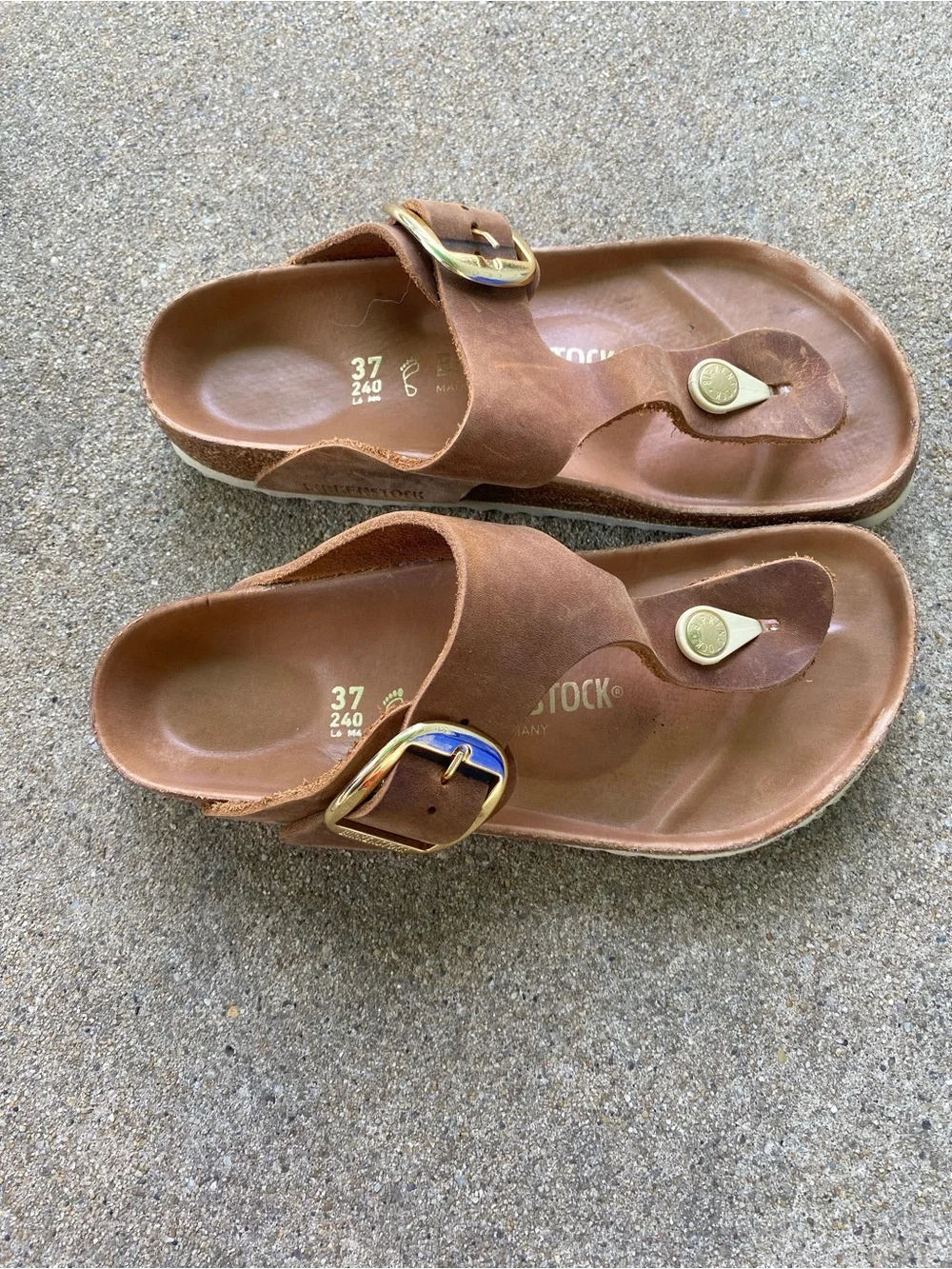 Birkenstock Almond Leather Gizeh Big Buckle Sandals Gold Accents